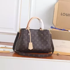 M40155 handbag 29 x 20 x 13cm