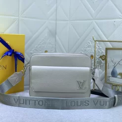 2 color M22482 handbag 23.5x18x7cm