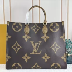 M44579 M44576 M44571  M44570 45039 45120 45121   44572 45321 handbag 34.0 x 26.0 x 15.0cm