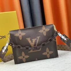 2Colors 25x20x5cm Genuine Leather Woman’s Handbag with Straps Chains BB-9180001000257