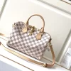 White Squares& Beige Lining