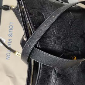 29x24x12cm Black Leather Blue Lining handbag BB-921601 photo review