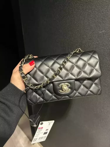 CC BAG Top quality 20×12×6cm photo review