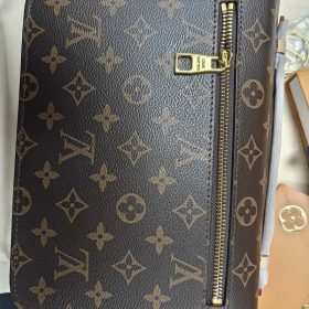 Fashion straps handbag  25x19x9cm photo review