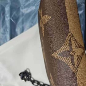2Colors 25x20x5cm Genuine Leather Woman’s Handbag with Straps Chains BB-9180001000257 photo review