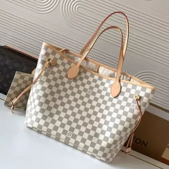 Whites Squares&White Lining