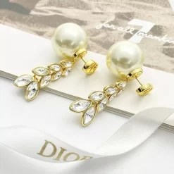 E3043 Classic Pearls Earrings ED-518097