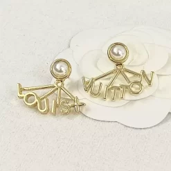 Classic Pearls Earrings ED-518054