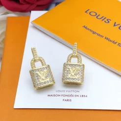 Classic Diamond Lock Earrings ED-518030
