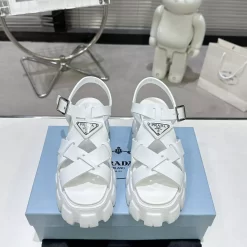 Classical High Quality 5.5cm high wedges Sandals LX-672016