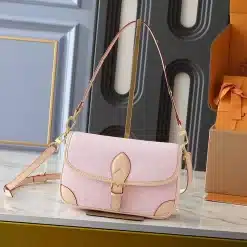 24x15x9cm Leather Woman's Handbag with straps BB-140254