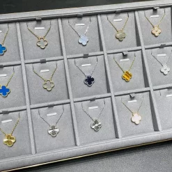 Classic Flower Pendant Necklace XL-519068