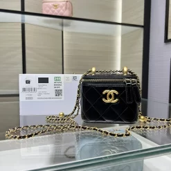4 Colors Leather 10x7x9cm Chains Makeup Bag with mirror BB-600300