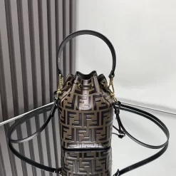 4 Colors Leather 18x12x10cm Bucket Bag BB-500292