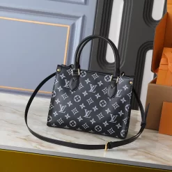 25x19x11.5cm Leather Woman's Handbag with Adjustable Strap BB-130341