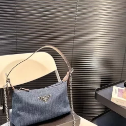 2 Colors 25x14cm Woman's Handbag XQBB-11051