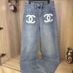 Embroidered denim Straight-Leg Jeans WKZ-63608