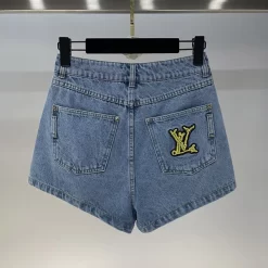 Back Pocket Letter Embroidered Shorts WKZ-63606