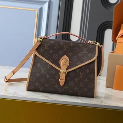 Fashion Big29x24x10cm Small23.5x18x9cm Adjustable straps Genuine Leather Handbag BB-150452