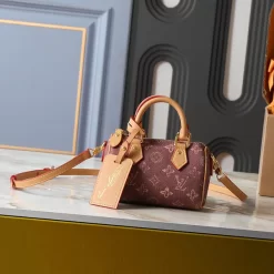 Fashion 5Colors 16x10x7.5cm Genuine Leather Handbag with adjustable straps BB-120437