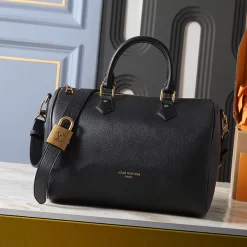 2Colors 30x21x17cm Adjustable straps Genuine Leather Handbag with lock BB-160438
