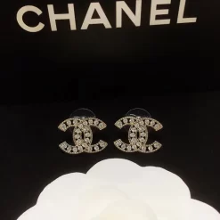 Cut-out Stone-set stud Earrings ED-518272