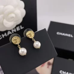 Fashion Earrings with Pearls ED-518301