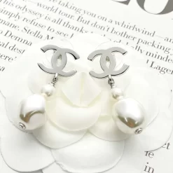 Elegant Pearls Earrings ED-518251