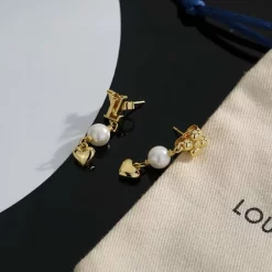 Pearls Earrings ED-518518